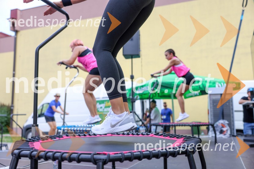 Pivo in cvetje 2022, petek