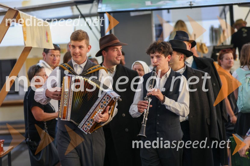 Pivo in cvetje 2022, sobota