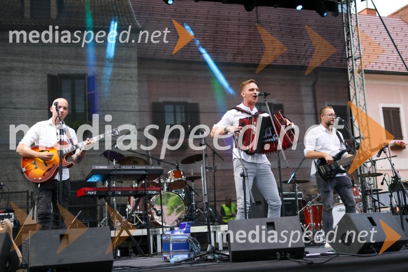  Luka Pliberšek, Ansambel Udar;  Jan Alenc, pevec, Ansambel Udar;  Rok Erker, Ansambel UdarPivo in cvetje 2022, sobota