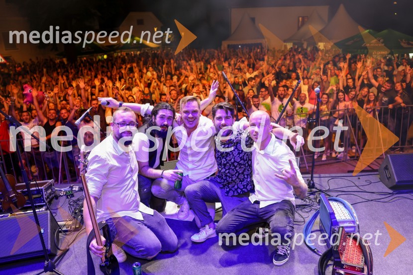  Rok Erker, Ansambel Udar;  ... ;  Jan Alenc, pevec, Ansambel Udar;  ... ;  Luka Pliberšek, Ansambel UdarPivo in cvetje 2022, sobota