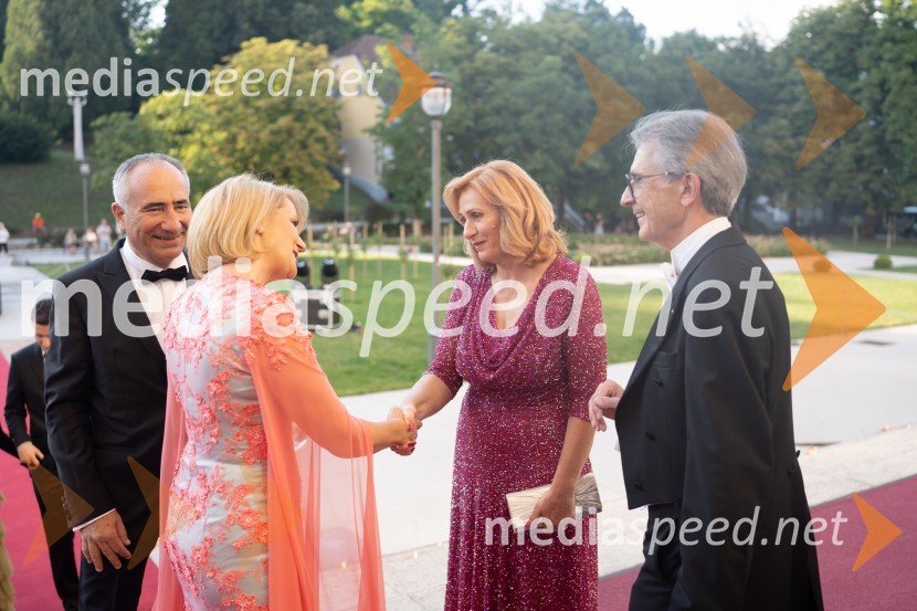  Ivan Cajzek, direktor družbe GIC gradnje;  Nežika Cajzek, GIC gradnje;  Biserka Križan;  Franci Križan, organizator Aninega plesaAnin ples 2022