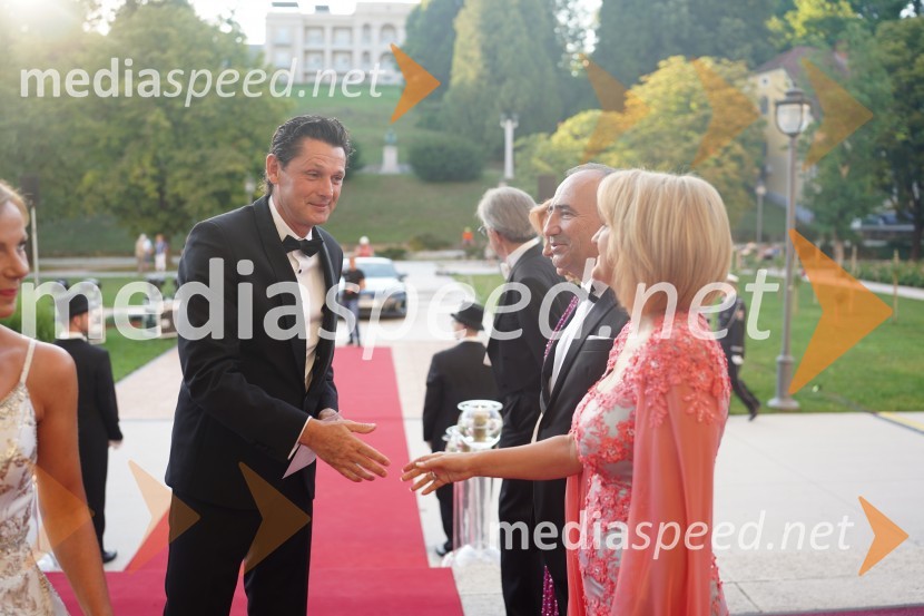  Peter Nakov;  Ivan Cajzek, direktor družbe GIC gradnje;  Nežika Cajzek, GIC gradnjeAnin ples 2022