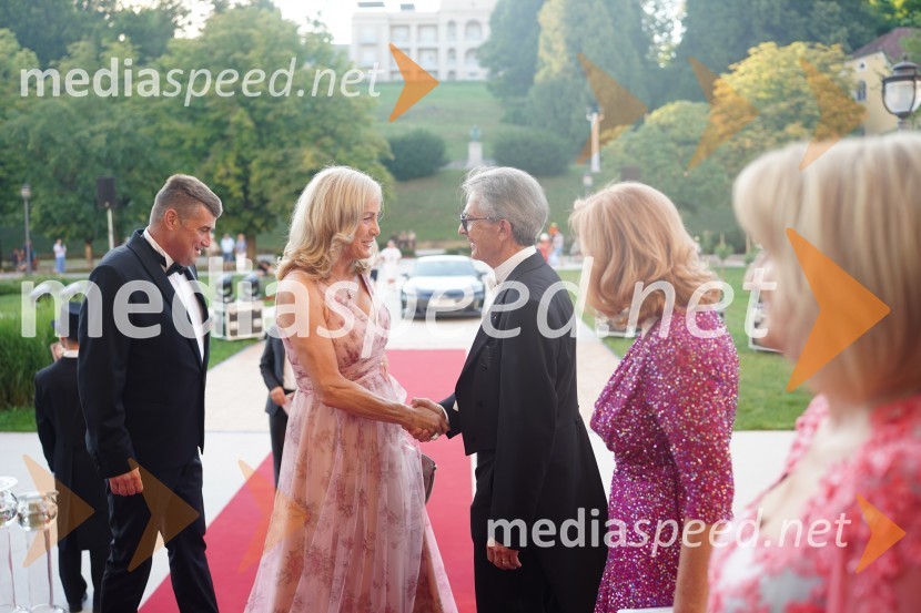  Janez Bijol,  direktor podjetja Bijol d.o.o.;  Irena Bijol;  Franci Križan, organizator Aninega plesaAnin ples 2022