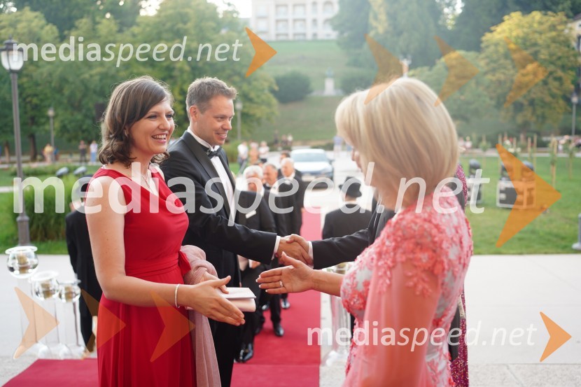  ... ;  Nežika Cajzek, GIC gradnjeAnin ples 2022