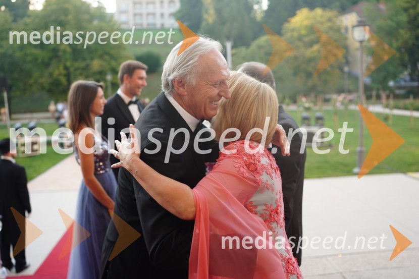  ... ;  Nežika Cajzek, GIC gradnjeAnin ples 2022