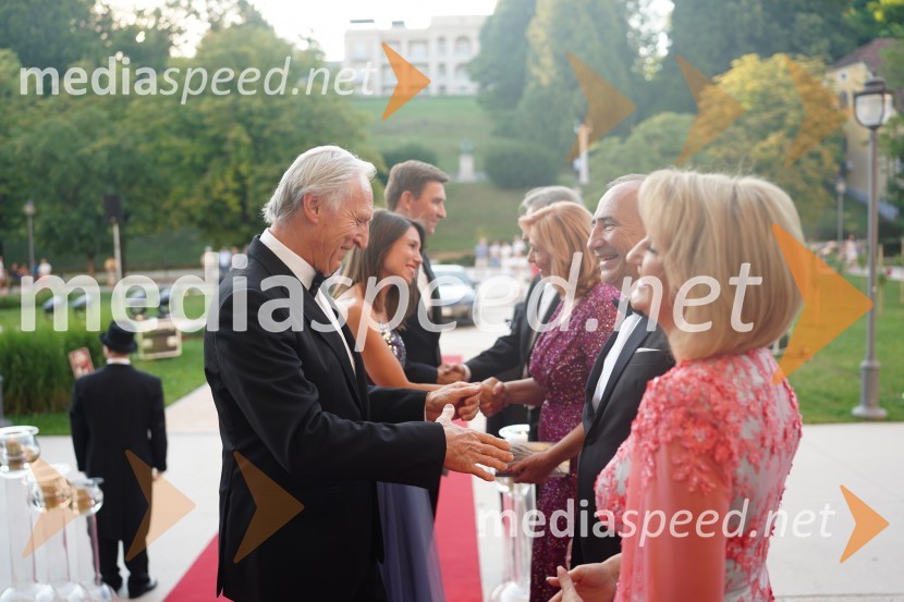  ... ;  Ivan Cajzek, direktor družbe GIC gradnje;  Nežika Cajzek, GIC gradnjeAnin ples 2022