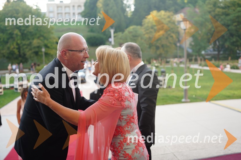  Boštjan Bratuša;  Nežika Cajzek, GIC gradnjeAnin ples 2022