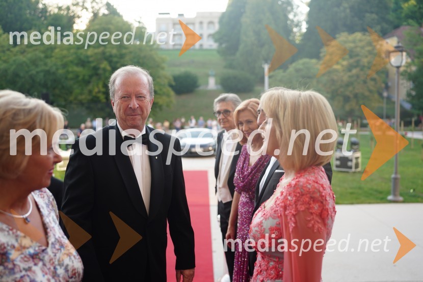  ... ;  Nežika Cajzek, GIC gradnjeAnin ples 2022