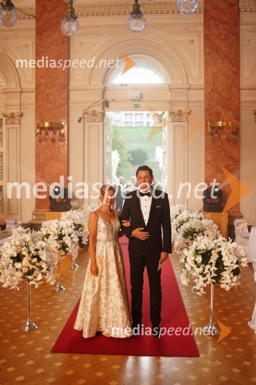  Špela Nakov;  Peter NakovAnin ples 2022