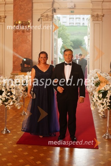  Kristina Janežič;  Andrej Janežič	, odvetnikAnin ples 2022