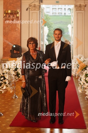  Marjana Baloh;  ... Anin ples 2022