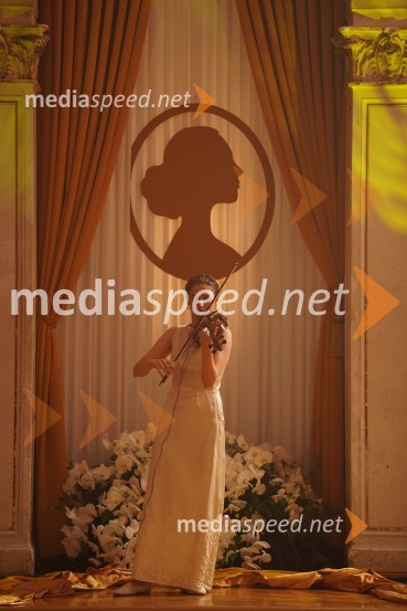  Marija Terezija Kolman, violinistkaAnin ples 2022