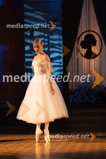  Erica Pinzano , balerinaAnin ples 2022