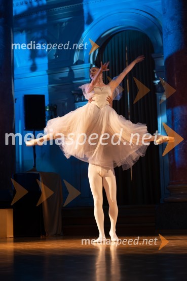  Erica Pinzano , balerinaAnin ples 2022