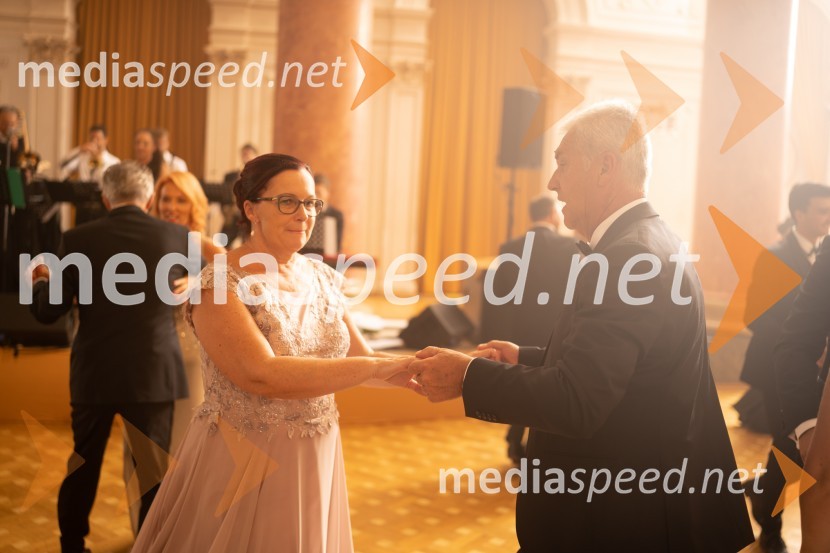  Barbara Kastelic;  Jože Kastelic, predsednik uprave Kovintrade d.d.Anin ples 2022