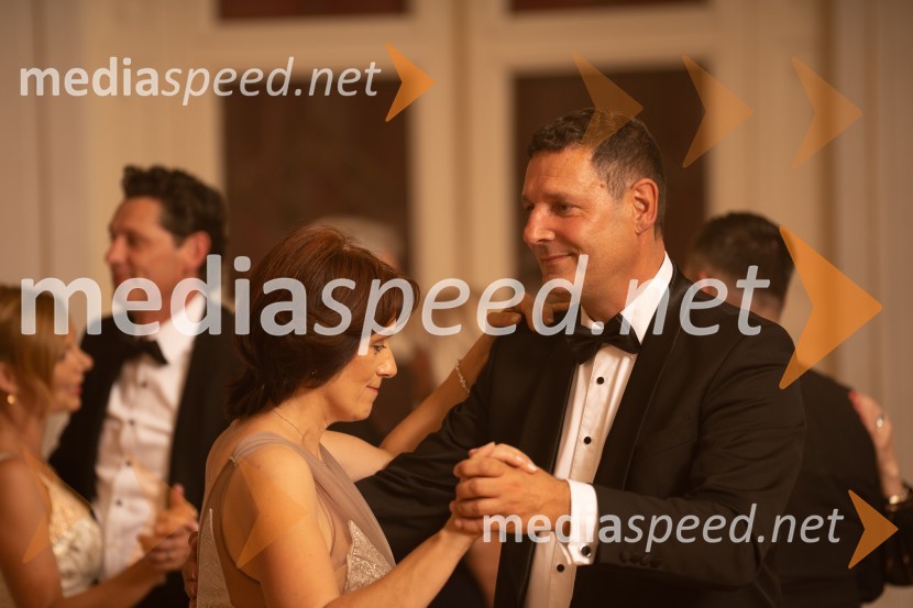  Alenka Majer;  Boris Nakov, Alset d.o.o.Anin ples 2022