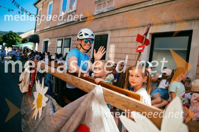 Pivo in cvetje 2022, zaključna povorka, LAŠKO