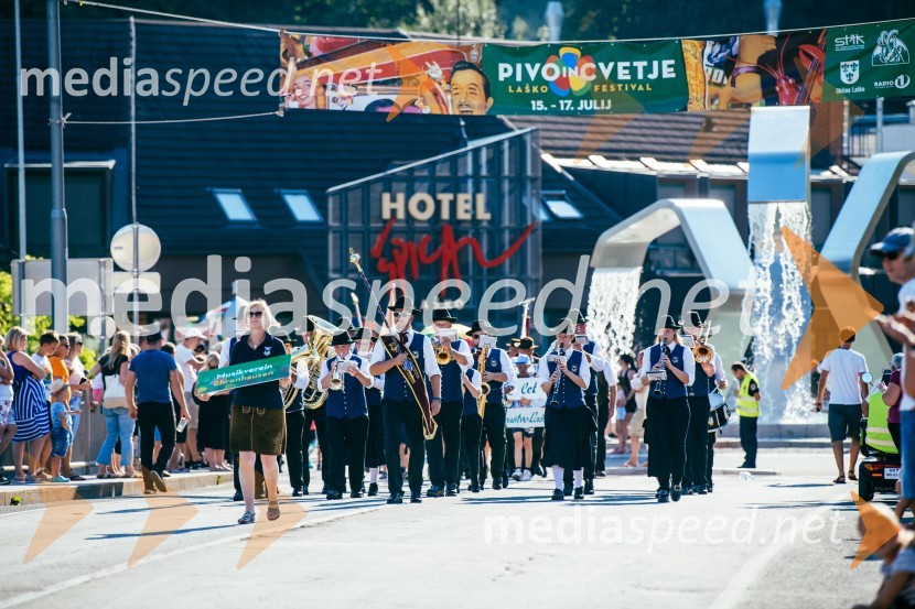 Pivo in cvetje 2022, zaključna povorka, LAŠKO
