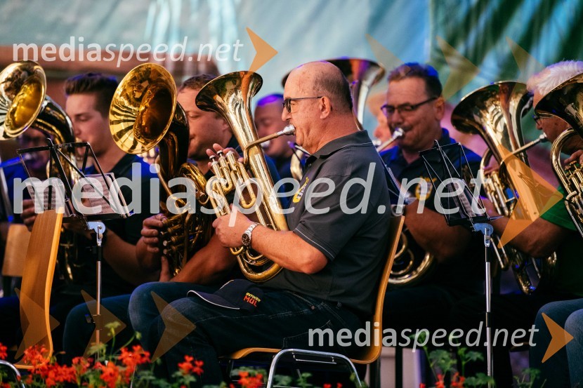 Pivo in cvetje 2022, zaključna povorka, LAŠKO