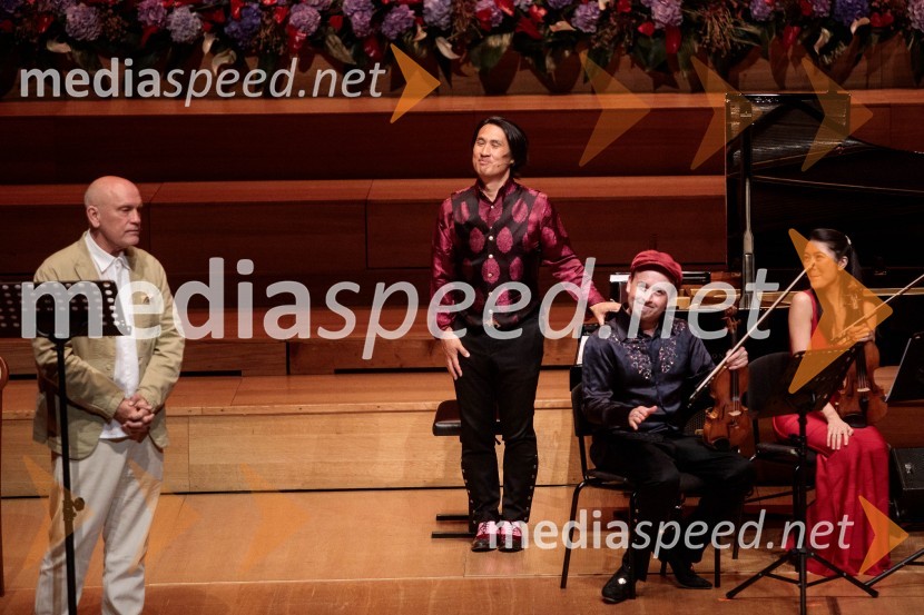  John Malkovich, igralec;  Hyung-ki Joo, pianist;  Aleksey Igudesman, violinist;  Kim So-Ock, violinistkaGlasbeni kritik John Malkovich, Festival Ljubljana 2022