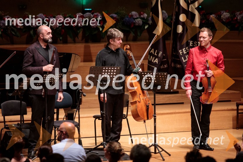 Massimo Mercelli, flavtist;  Thomas Carroll, violončelo;  Max Baillie, glasbenikGlasbeni kritik John Malkovich, Festival Ljubljana 2022