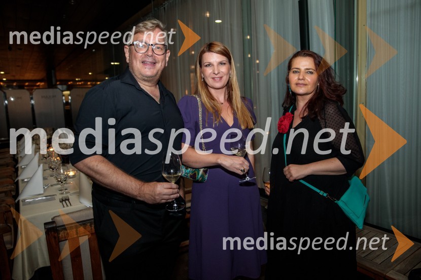  ... ;  Janja Lamberger;  ... Glasbeni kritik John Malkovich, Festival Ljubljana 2022