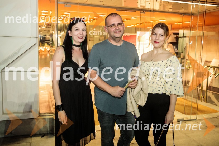  Maruša Šinkovič, PR Festival Ljubljana;  Alan Kavčič, predstavnik za odnose z javnostmi SNG Maribor;  ... Opera Carmen, Festival Ljubljana 2022