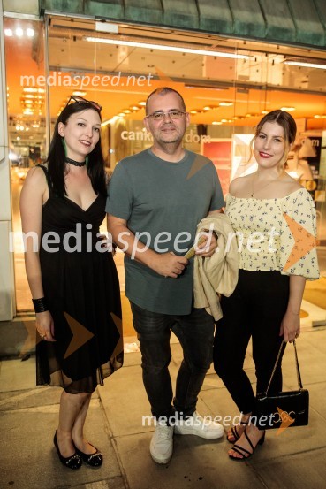  Maruša Šinkovič, PR Festival Ljubljana;  Alan Kavčič, predstavnik za odnose z javnostmi SNG Maribor;  ... Opera Carmen, Festival Ljubljana 2022