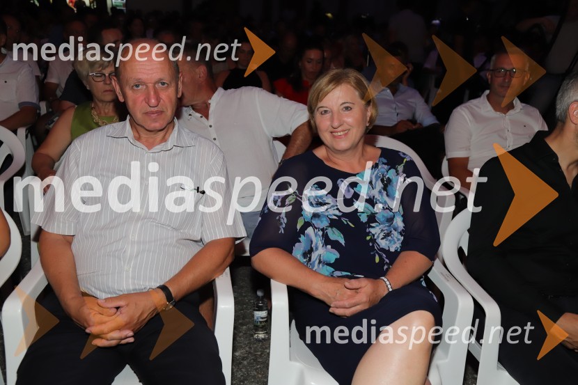  Roman Novak;  Ljudmila Novak, evropska poslanka, NSIPevski solisti z Big bandom RTV Slovenije na Festivalu Arsana