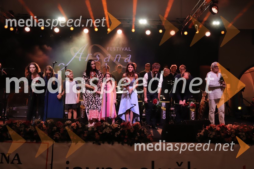 Pevski solisti z Big bandom RTV Slovenije na Festivalu Arsana