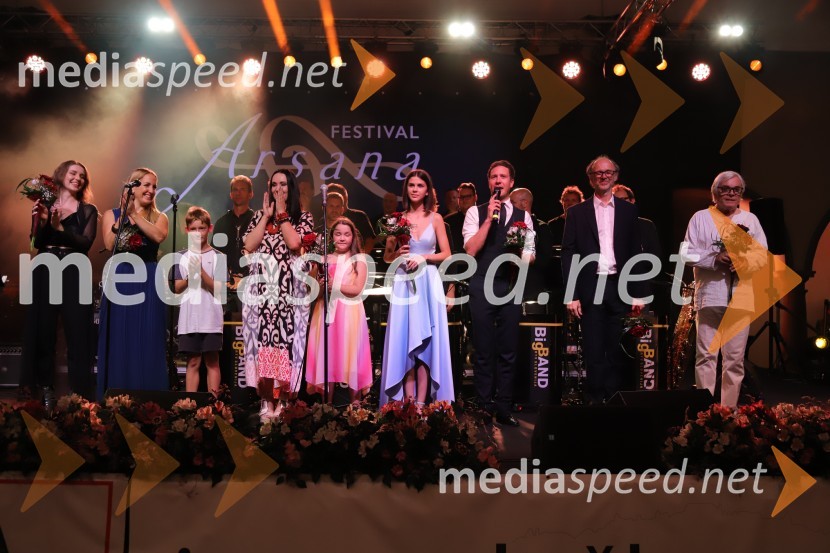 Pevski solisti z Big bandom RTV Slovenije na Festivalu Arsana