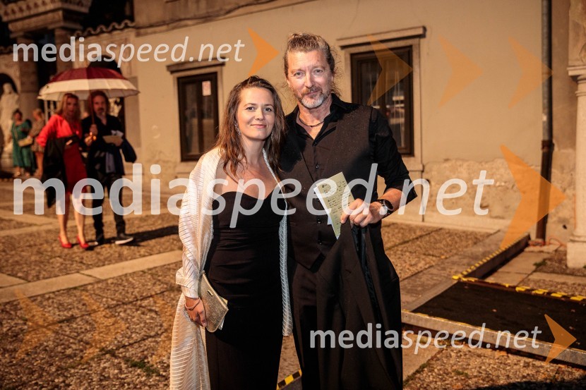  Yulia  Roschina, režiserka;  Renato Zanella, umetniški direktor ljubljanskega baleta100 let Astorja Piazzolle, MARKO HATLAK & FUNtango, Festival Ljubljana