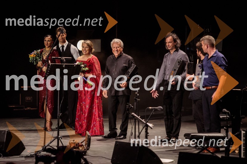  Nika Bagon, plesalka;  Miha Vodičar, plesalec;  Bernarda Fink Inzko, pevka;  Marcos Fink, operni pevec;  Marko Hatlak, glasbenik;  Luka Herman Gaiser, kontrabas;  Benjamin Ziervogel, violinist100 let Astorja Piazzolle, MARKO HATLAK & FUNtango, Festival Ljubljana