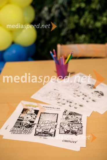 Mala rumena bitja s hlačami na naramnice napolnila Cineplexx