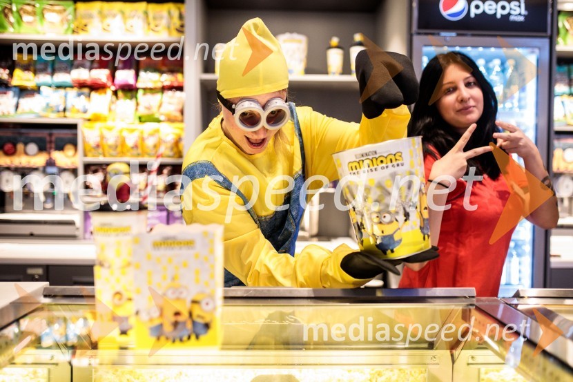 Mala rumena bitja s hlačami na naramnice napolnila Cineplexx