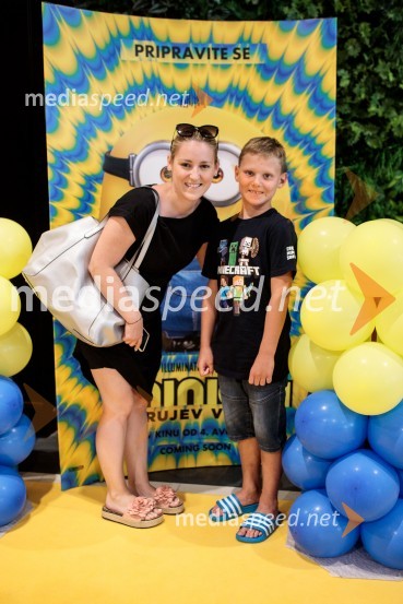 Mala rumena bitja s hlačami na naramnice napolnila Cineplexx