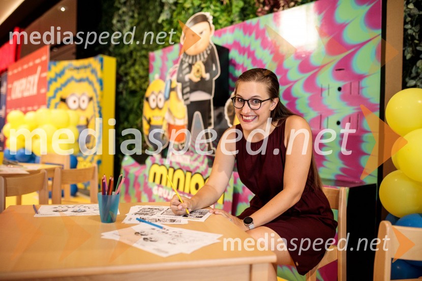 Mala rumena bitja s hlačami na naramnice napolnila Cineplexx