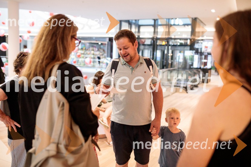  Primož Forte, igralecMala rumena bitja s hlačami na naramnice napolnila Cineplexx