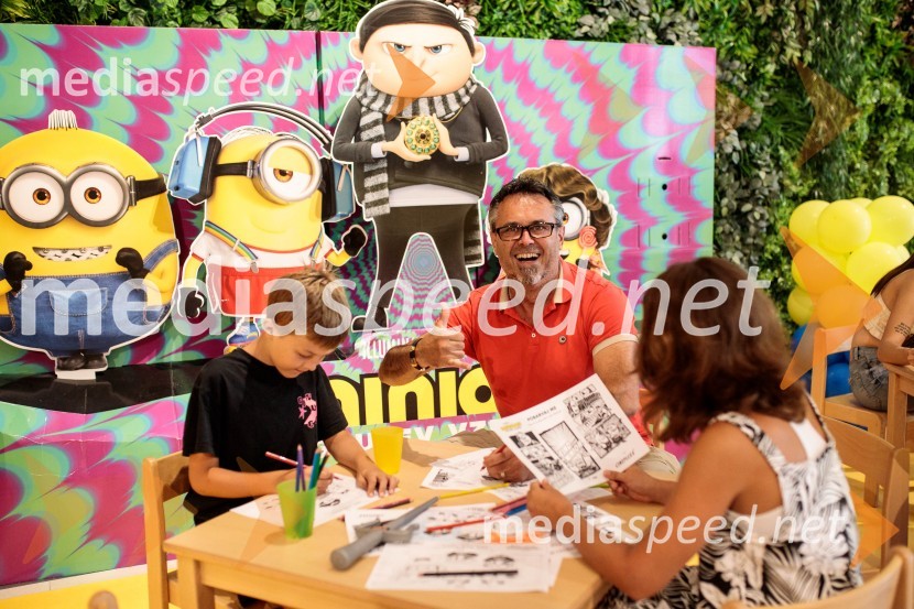  ... ;  Jernej Kuntner, igralec;  ... Mala rumena bitja s hlačami na naramnice napolnila Cineplexx