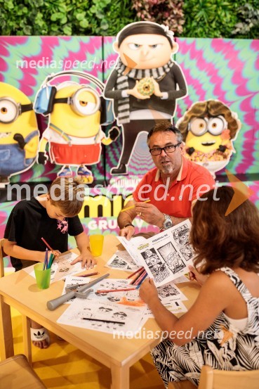  ... ;  Jernej Kuntner, igralec;  ... Mala rumena bitja s hlačami na naramnice napolnila Cineplexx