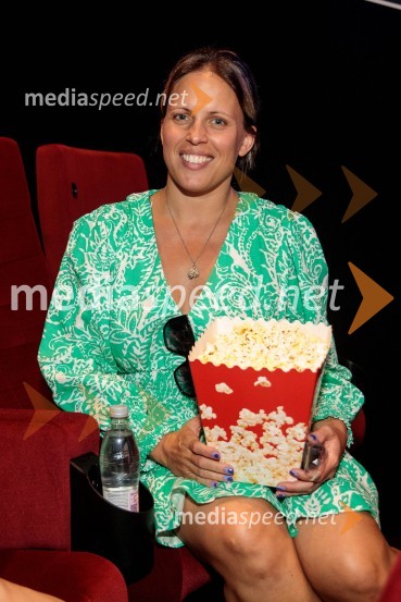  Manja Stević, voditeljicaMala rumena bitja s hlačami na naramnice napolnila Cineplexx