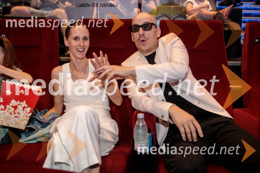  Petra Mueller;  Matevž Mueller, sinhronizatorMala rumena bitja s hlačami na naramnice napolnila Cineplexx