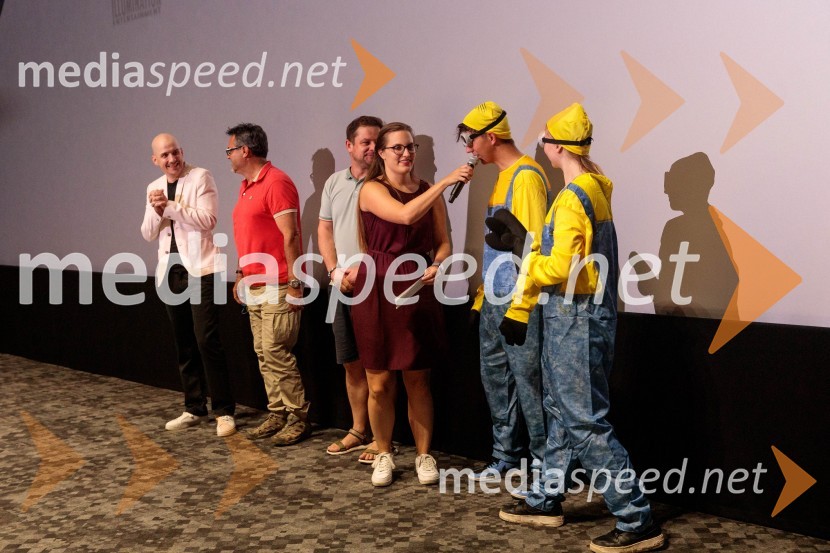 Mala rumena bitja s hlačami na naramnice napolnila Cineplexx