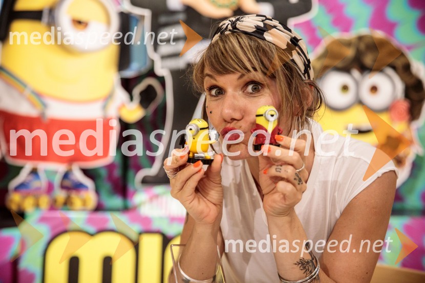  Ana Raščan, voditeljica in novinarkaMala rumena bitja s hlačami na naramnice napolnila Cineplexx