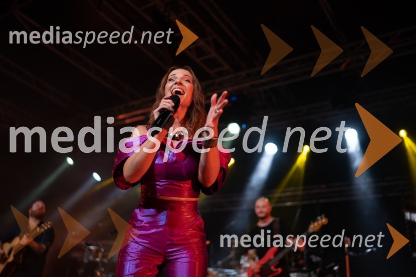  Nina Pušlar, pevkaKranfest 2022, sobotno dogajanje