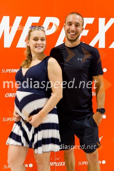  Nina Ogrin, plesalka;  Filip Kržišnik, F&B AcrobaticsHiter kot strel, premiera Cineplexx Ljubljana Rudnik