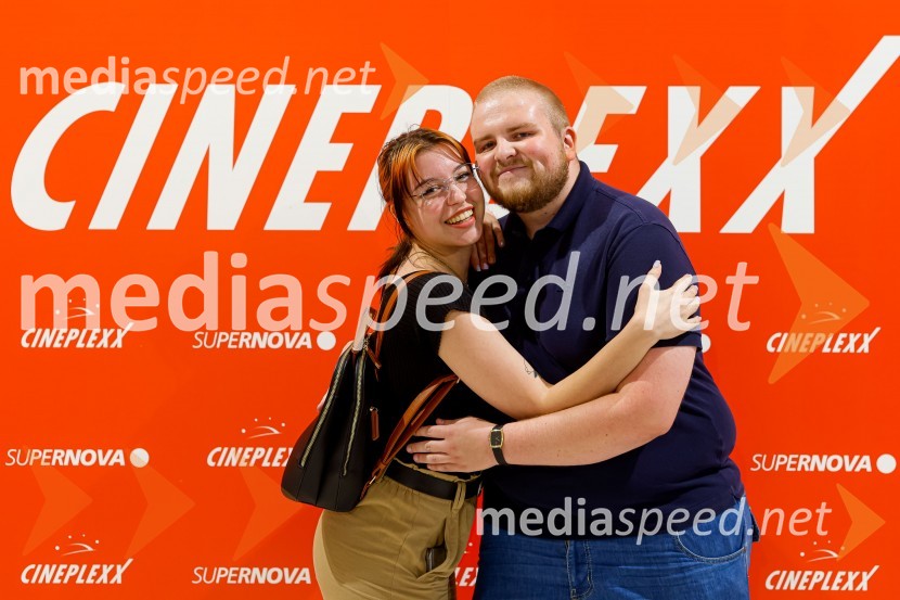  Kaja Kočevar- Kaya Solo, vlogerka;  Jure TršanHiter kot strel, premiera Cineplexx Ljubljana Rudnik