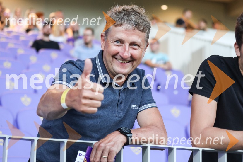  Danilo Steyer,   vinar, Steyer Vina; vinski vitez, predsednik Vinske reprezentance SlovenijeNogometna tekma NK Maribor - HJK Helsinki