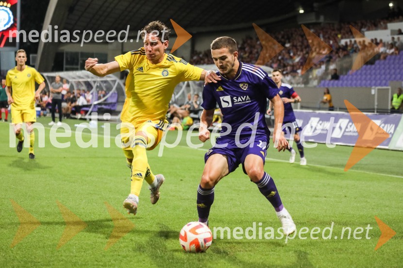  David Browne, nogometaš, HJK Helsinki;  Ivan Brnić, nogometašNogometna tekma NK Maribor - HJK Helsinki