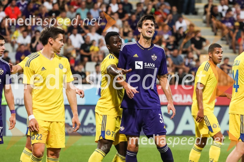  Jukka Raitala, nogometaš, HJK Helsinki;  Malik Abubakari, nogometaš, HJK Helsinki;  Nemanja Mitrović, nogometaš, NK MariborNogometna tekma NK Maribor - HJK Helsinki